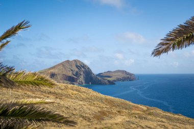 Madeira Kanalı yakınlarındaki Ponta de Sao Lourenco yarımadasında görünüm