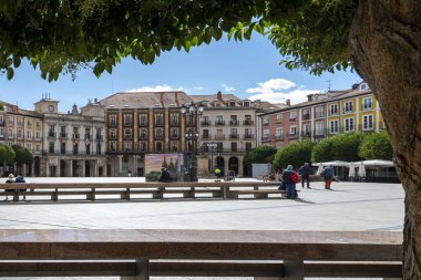 Burgos, İspanya, 23 Eylül 2025: Burgos, İspanya 'daki Plaza Major' a bakın