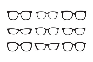 Çeşitli şekil ve boyutlarda siluet bardaklar. Gözlükler siyah ve beyaz bir arkaplanda tek sıra halinde dizilmiş.