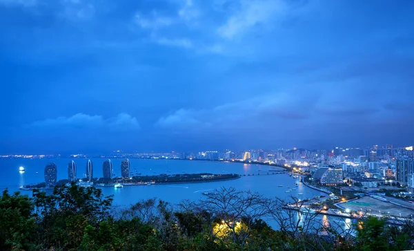 Widok Lotu Ptaka Nadmorskie Miasto Sanya Hainan Chiny Nocy — Zdjęcie stockowe