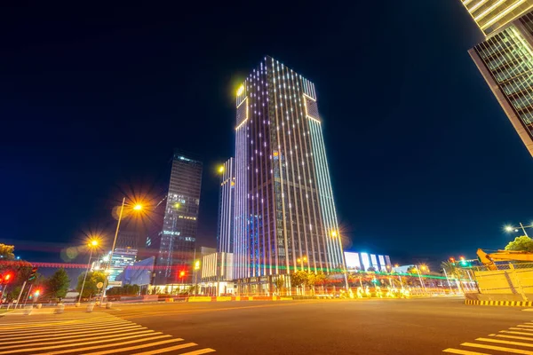 Wolkenkrabbers Langs Weg Het Financiële District Ningbo China — Stockfoto