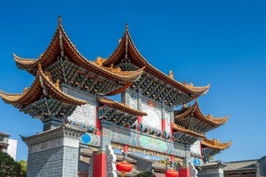 Kemerli mimarisinin geleneksel bir parça da Kunming, Yunan, Çin arması.