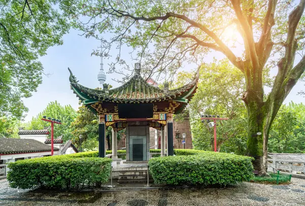 Τοπίο Του Qingchuan Pavilion Park Στο Wuhan Hubei Κίνα — Φωτογραφία Αρχείου