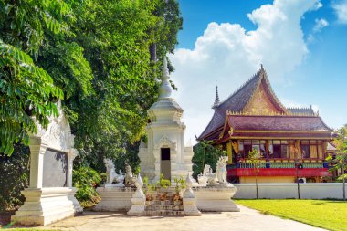 Güzel binalar eski tapınaklarda Xishuangbanna, Yunnan, Çin.