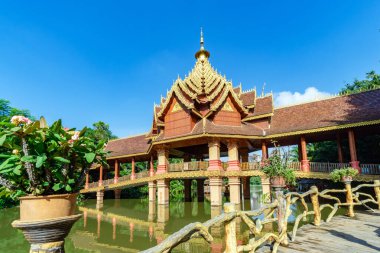 Manting Park, Xishuangbanna, Yunnan, Çin 'deki Dai Kralının imparatorluk bahçesidir..