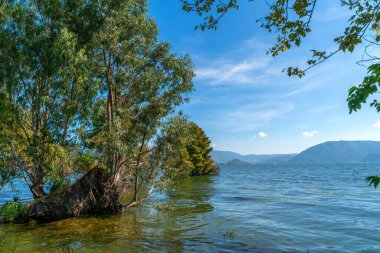 Erhai Gölü manzarası, Dali, Yunnan, Çin.