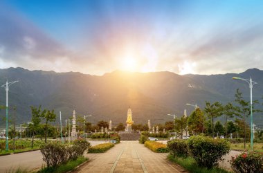 Chongsheng Tapınağı Dali şehrinde üç pagoda, Yunnan, Çin.