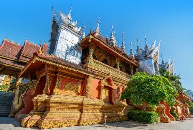 buddha ve Budist xishuangbanna, Çin sarayında bir rakam