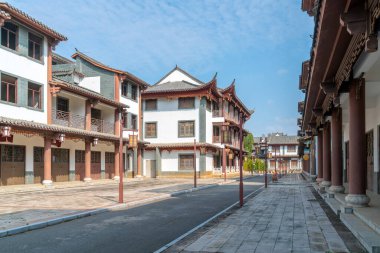 Mengzi Rice Erişte Kasabası, Yunnan, Çin 'deki Jiangnan tarzı tarihi binalar..
