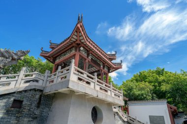 Su Dongpo Anıt Salonu 'ndaki antik binalar, Huizhou, Çin.