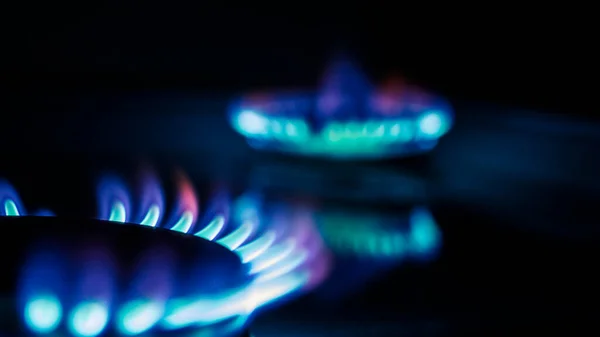 Стодолларовая Купюра Газовой Горелке Горящим Огнем Черном Фоне Задний Передний — стоковое фото