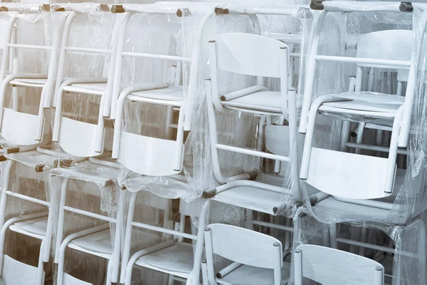 Nové Židle Elastické Fólii Připravené Naložení Kamionu Při Velké Výrobě — Stock fotografie