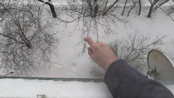 Smoking Window High Rise Building Background Snowfall Winter Day First — Stock Video