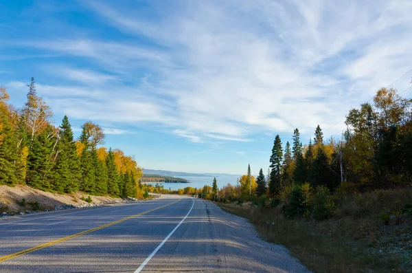 Trans Canada Highway Nabij Superior Lake Ontario Canada — Stockfoto