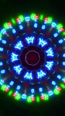 Karanlıkta renkli dairesel ışık görüntüsü. Kaleydoskop VJ döngü dikey. 3B görüntüleme