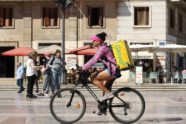 Valencia Ισπανια Σεπτεμβριου 2023 Ένας Μεταφορέας Glover Ένα Ποδήλατο Στο Royalty Free Εικόνες Αρχείου