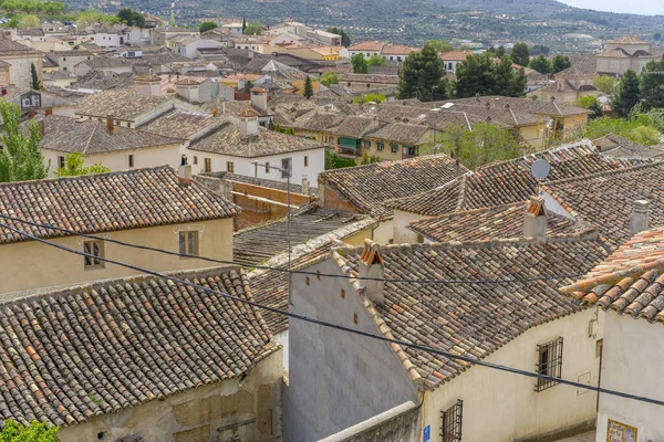 Casas Tradicionais Telhados Espanhóis Vida Local Uma Praça Histórica Pedras — Fotografia de Stock