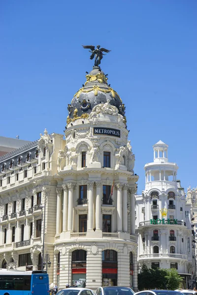 Bronze Beaux Arts Madrid Blend Historical Allure Urban Rhythm — Stock Photo, Image