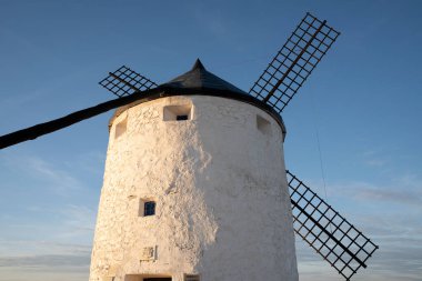 Consuegra, Toledo 'nun Çarpıcı Değirmenleri Kültürel Bir Hazine
