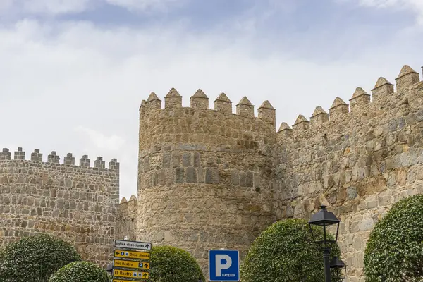 Avila Duvarı, İspanya - Tarihi Tahkimatlar ve Mimari Miras