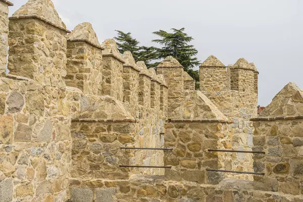 İspanya 'nın Mücevheri Avila' nın Tarihi Korunmuş Duvarları