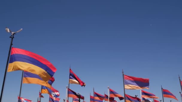 Örmény Zászló Katonai Cementálon Nagorno Karabah Konfliktus Azerbajdzsáni Háború Artsakh — Stock videók