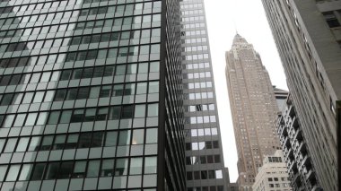 New York City Aşağı Manhattan, Downtown Financial District sokak mimarisi, Birleşik Devletler. Yüksek gökdelenler, konutlar ve ofis binaları, Amerikan gayrimenkulleri ya da Amerikan emlakçıları. Fidi Kuleleri.