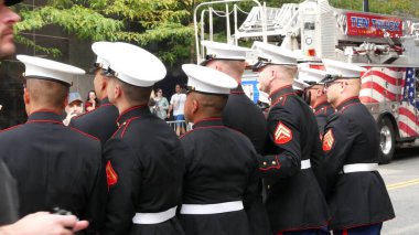 New York City, ABD - 11 Eylül 2023: İtfaiyeciler Vatanseverlik Günü 'nü kutladı. 911 anma etkinliği, FDNY anma yıldönümü. İtfaiye Merkezi, Manhattan 10 İtfaiye Merkezi.