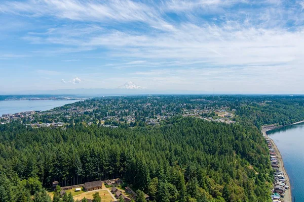 Tacoma Washington Daki Rainier Dağı Point Defiance Hava Görüntüsü — Stok fotoğraf
