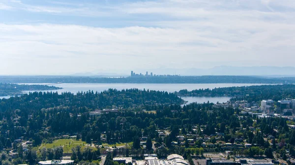 Vista Aérea Bellevue Washington Horizonte Seattle Día Claro Verano — Foto de Stock