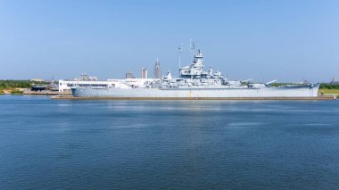 Mobil, AL USA 22 Ağustos 2023 Mobile Körfezi 'ndeki USS Alabama Amiral Gemisi
