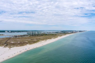 Ekim 2023 'te Alabama, Orange Beach' in hava manzarası.