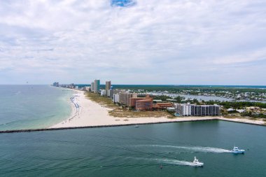 Ekim 2023 'te Alabama, Orange Beach' in hava manzarası.