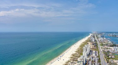 Bir yaz günü Orange Beach, Alabama ve Perdido Key 'in hava manzarası