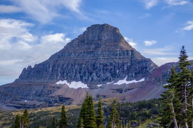 Beautiful scenery on Hidden Lake Trail and Logan Pass at Glacier National Park, Montana in September clipart