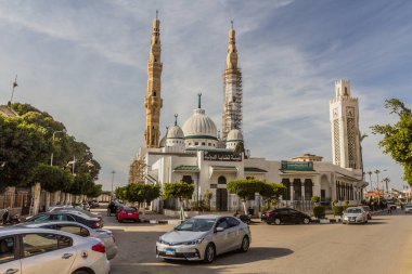 PORT FUAD, EGYPT - 3 Şubat 2019: Port Fuad, Mısır 'daki Cami