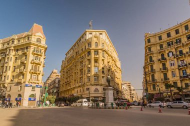 CAIRO, EGYPT - 26 HAZİRAN 2019: Kahire, Mısır 'daki Talaat Harb Meydanı