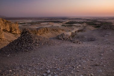 Dakhla vahasının günbatımı manzarası, Mısır