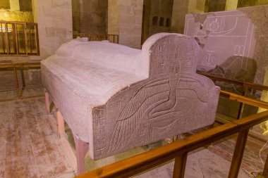 LUXOR, EGYPT - 20 Şubat 2019: Mısır 'daki Theban Mezarlığı' ndaki Krallar Vadisi 'nde Merenptah' ın kabri