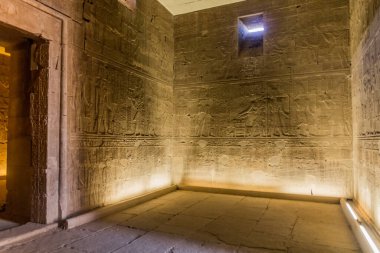 Nasser Gölü 'ndeki Kalabsha Tapınağı, Mısır