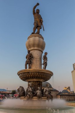 ÜSKÜP, Kuzey MACEDONYA - 9 Ağustos 2019: Makedon II. Philip Üsküp, Kuzey Makedonya 'daki heykeli