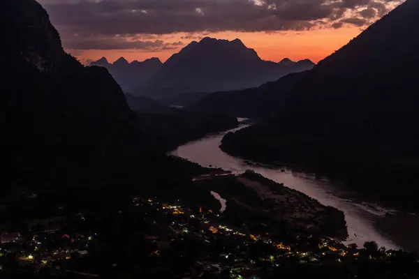 Вечірній Вигляд Річку Нам Село Муанг Нгой Неуа Погляду Паноя — стокове фото