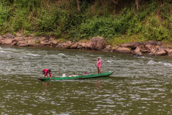 Hat Laos Novembre 2019 Barca Raccolta Sabbia Fiume Nam Nel — Foto Stock