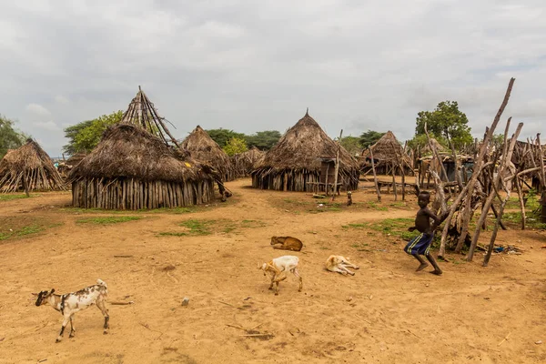 Corocho Etiópia Fevereiro 2020 Cabanas Aldeia Korcho Habitadas Pela Tribo — Fotografia de Stock