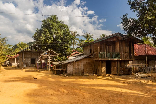 Ban Vesnice Poblíž Muang Ngoi Neua Laos — Stock fotografie