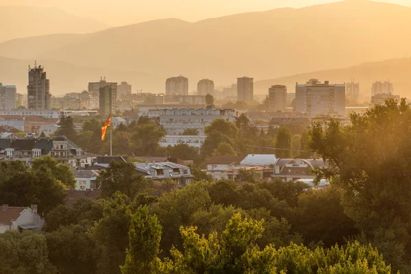 Avondzicht Skyline Skopje Noord Macedonië — Stockfoto