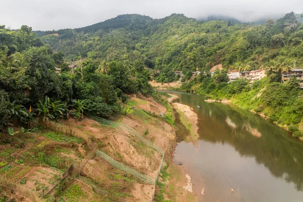 Río Nam Phak Ciudad Muang Khua Laos —  Fotos de Stock