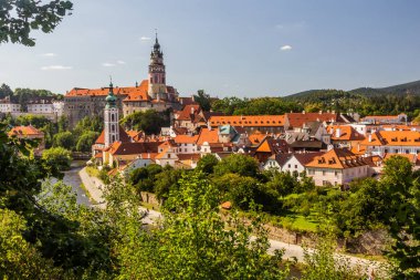Çek Cumhuriyeti 'ndeki Cesky Krumlov şehrinin silueti.