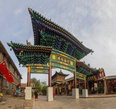 PINGYAO, ÇİN - 20 EKİM 2019: Pingayo Antik Kenti, Çin 'deki Süs Kapısı