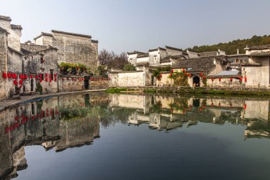 Hongcun köyündeki ay göleti, Anhui bölgesi, Çin